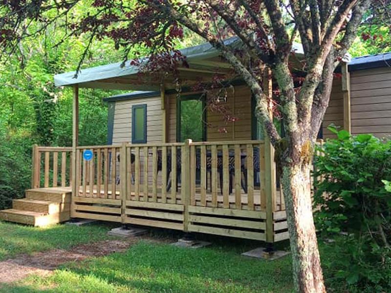 Camping De La Bageasse Бриуд Екстериор снимка